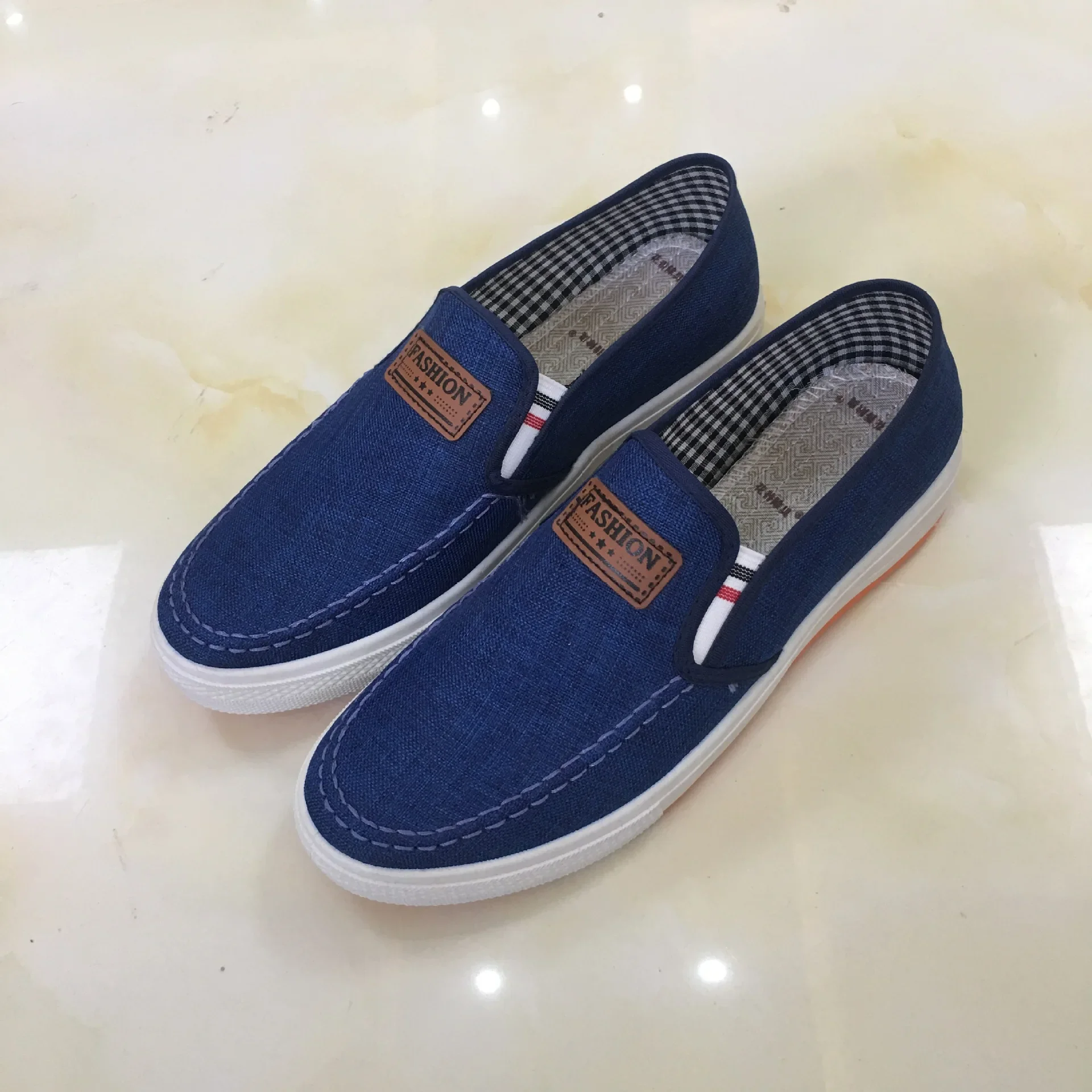 Men Casual Shoes Slip on Canvas Loafers Comfortable Walking Flats for Man Dude Non Slip Driving Soft Moccasins Sneakers Summer