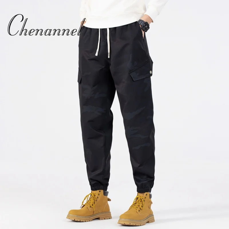 سراويل عمال مموهة باللون الأخضر العسكري للرجال للربيع والخريف سراويل غير رسمية فضفاضة مقاس كبير مقاس 9 بوصة