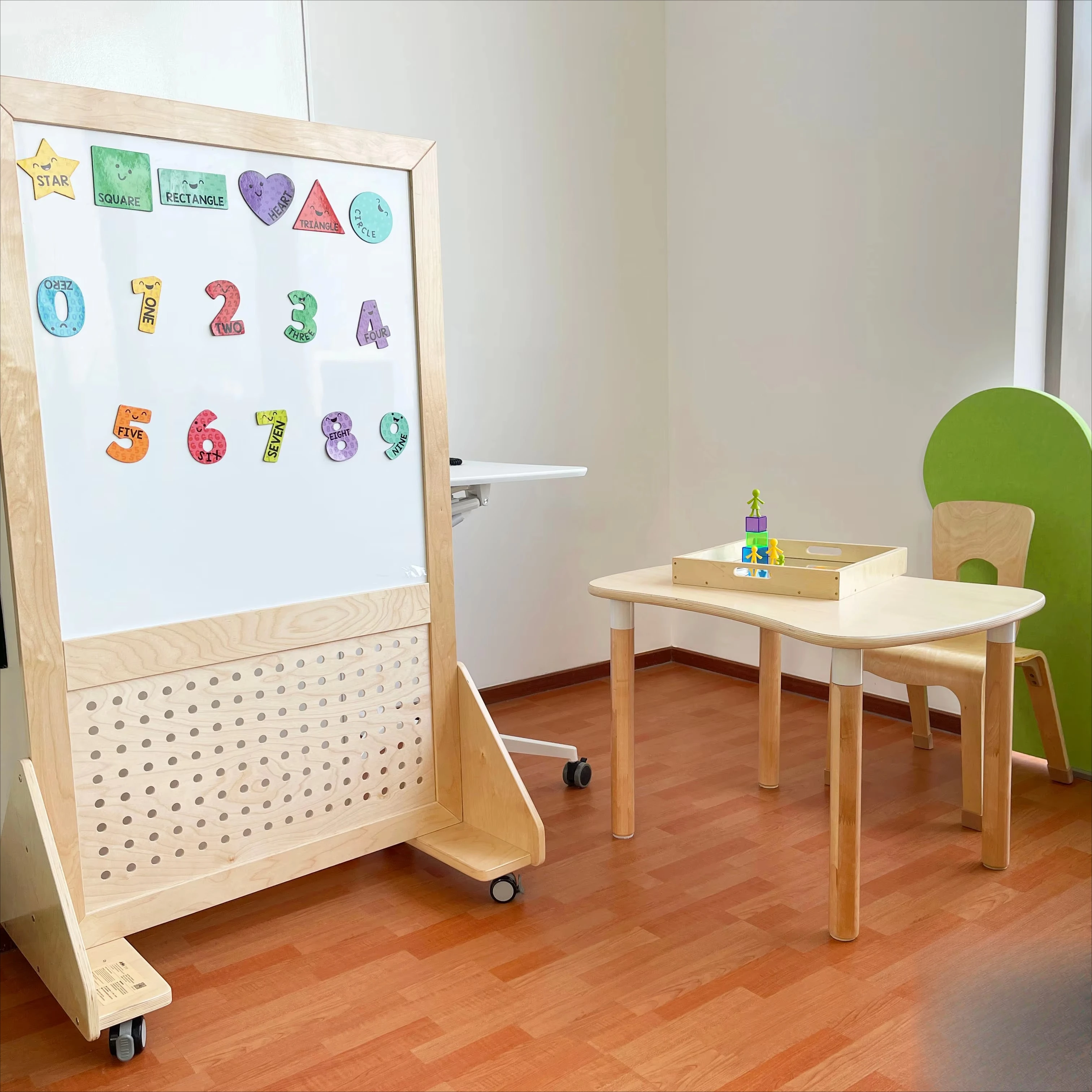 Modern Design Magnetic Painting Exploration Children's Double-sided Toy Display Board