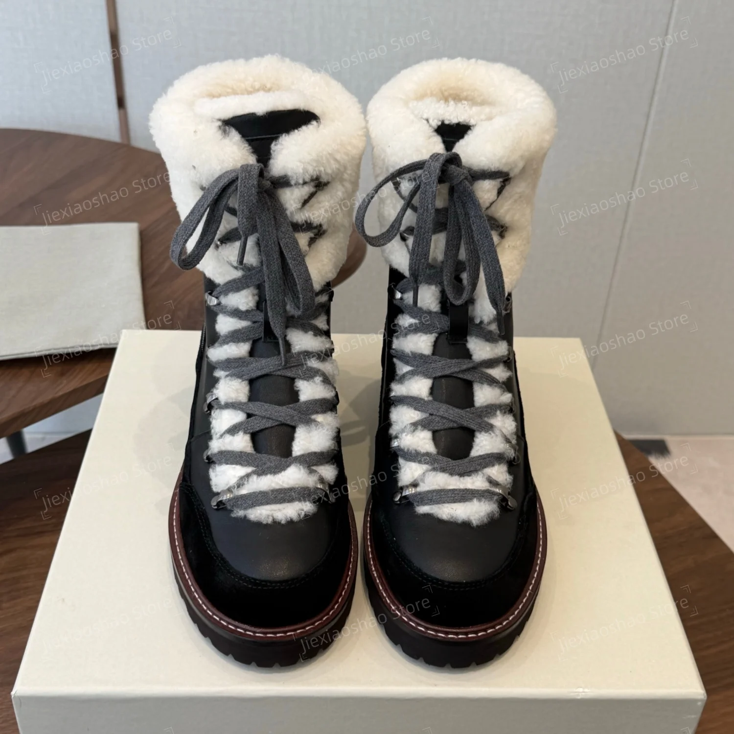 Winter Handmade Shoes Woman Cow Suede Round-Toes Thick Sole Lace-Up Ankle Boots Wool Snow Boots Chelsea Boots Sapato Feminino