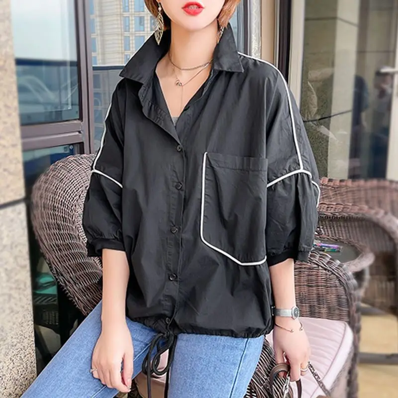 2023 Summer Trend Loose Fitting Casual Fashion Design Sense Lapel Panel Pocket Open Line Decoration Three Quarter Women\'s Shirt