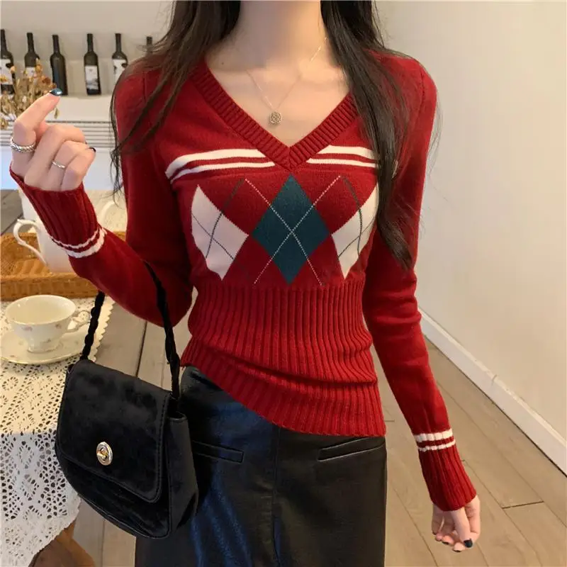 Women Vintage Classic Argyle Slim Fit Basic Knitted Sweater Korean Fashion V Neck Long Sleeve Pullovers Autumn Winter Y2K Jumper