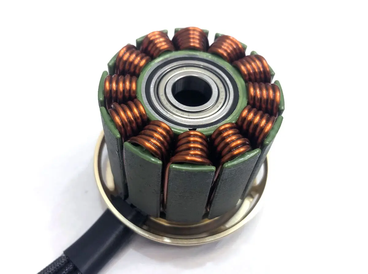 COMBOVE TYPE Ⅲ 4730-520KV 540KV-1.5MM Copper Wire 6MM Diameter 700 Class Helicopter Violent 3D Competitive