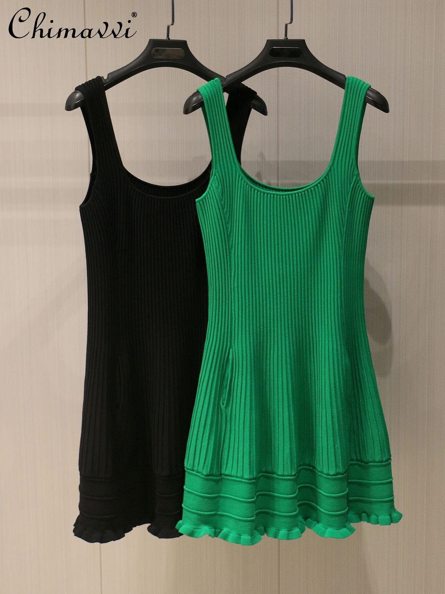 

2026 Summer New Fashion Green Vertical Striped Knitted Dress Ruffled Hem Cinched Waist Sleeveless Vest Dress Slim Women's Dress