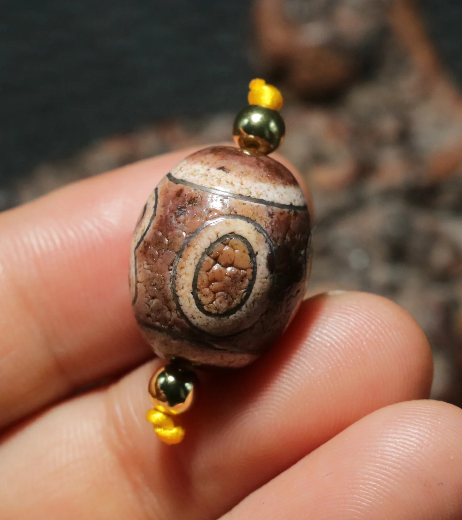 

Energy Tibetan Old Agate Silver Inlaid 2 Eyed Ruyi As You Wish Big Daluo dZi Bead LKbrother Sauces Top Quality F029A