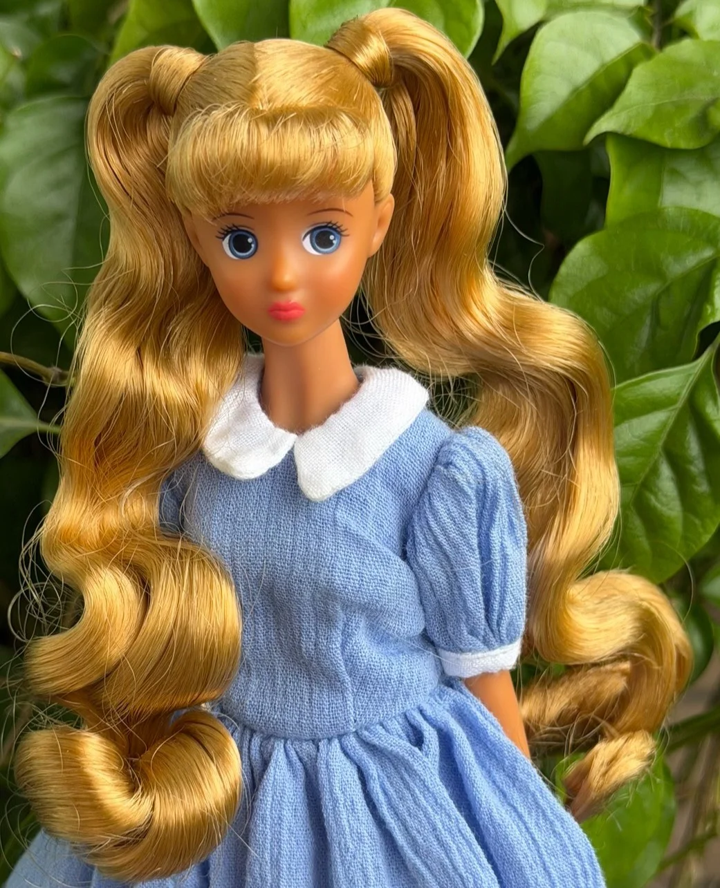 Thumbnail 4 - #75 Ball Jointed Dolls Comparison Guide