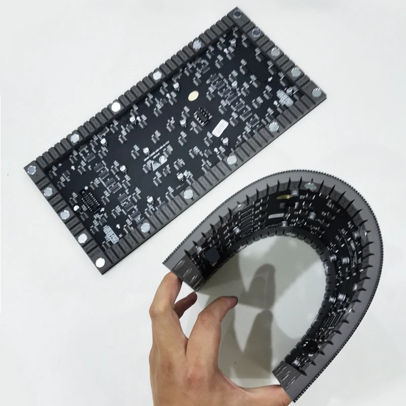Indoor Flexible Full Color P1.86 SMD LED Display Module Matrix HD LED Panel 320x160mm 172 x 86 Pixels Video Wall for Advertising