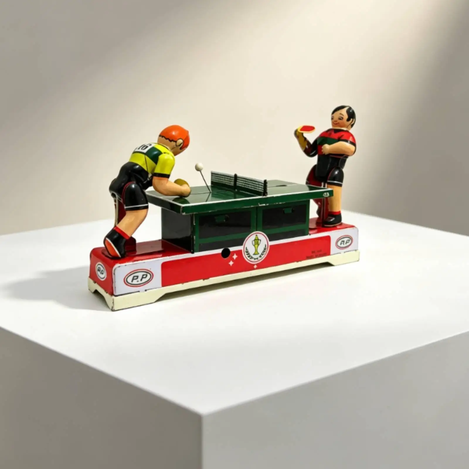 Tin Toy Sports Figurine Vintage Table Tennis Game Retro Metal Clockwork Mechanical Figurine Collectible Decor for Study Shelf