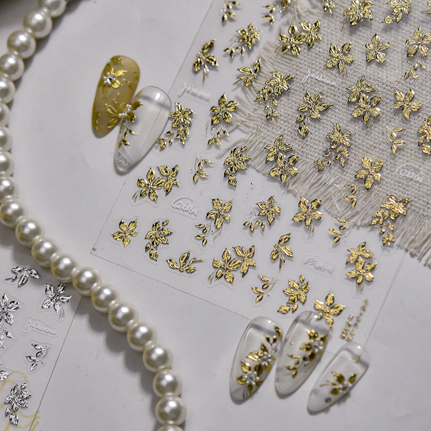 Autocollants pour ongles en forme de fleur en métal, élégants, luxueux, doré, argent, feuille d'or, fleur, décorations pour ongles, autocollants adhésifs DIY