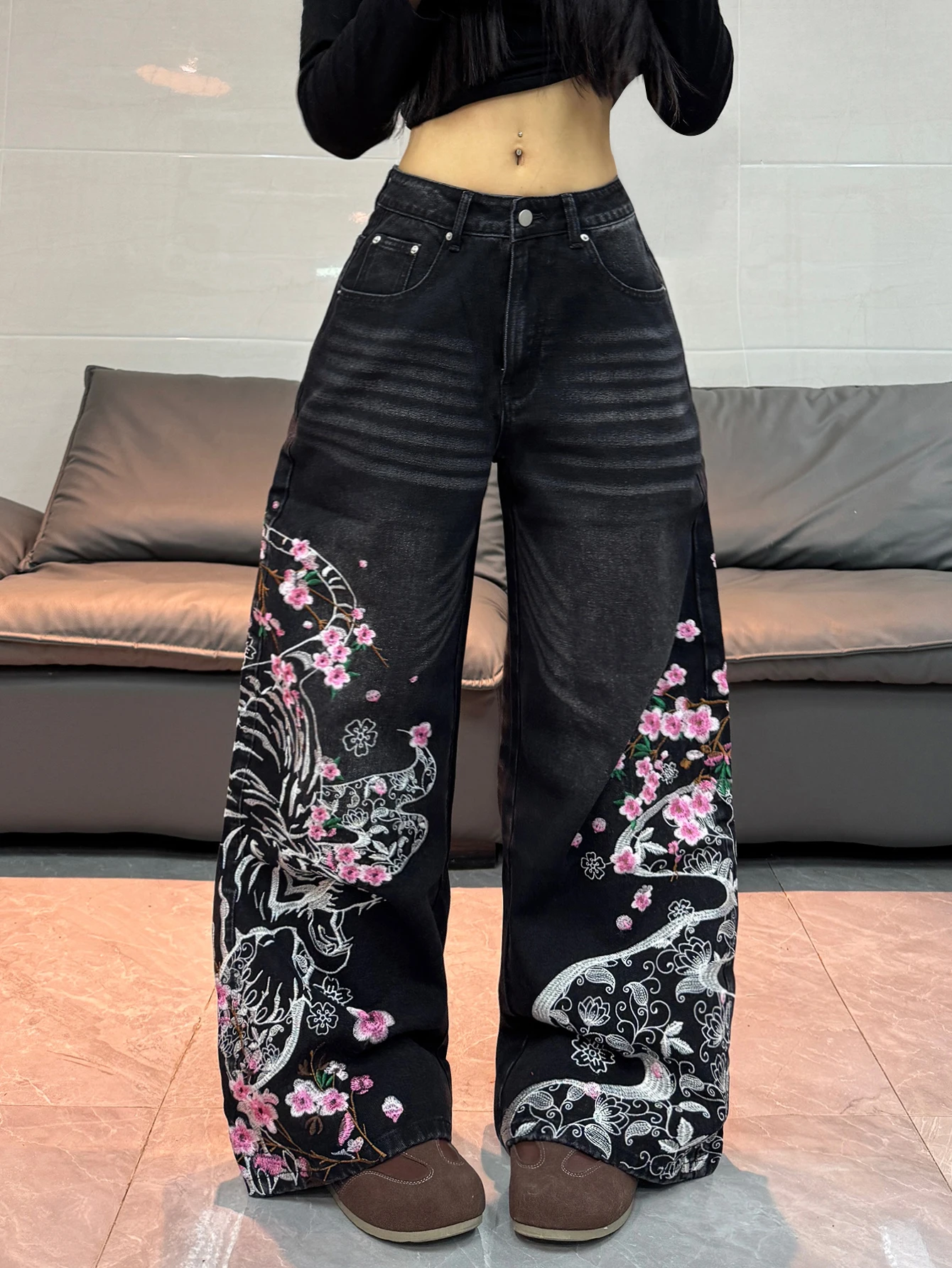 1 ピースアメリカンスタイルのヴィンテージ花柄刺繍ルーズジー - Vintage Urban Fashion のレビューと価格
