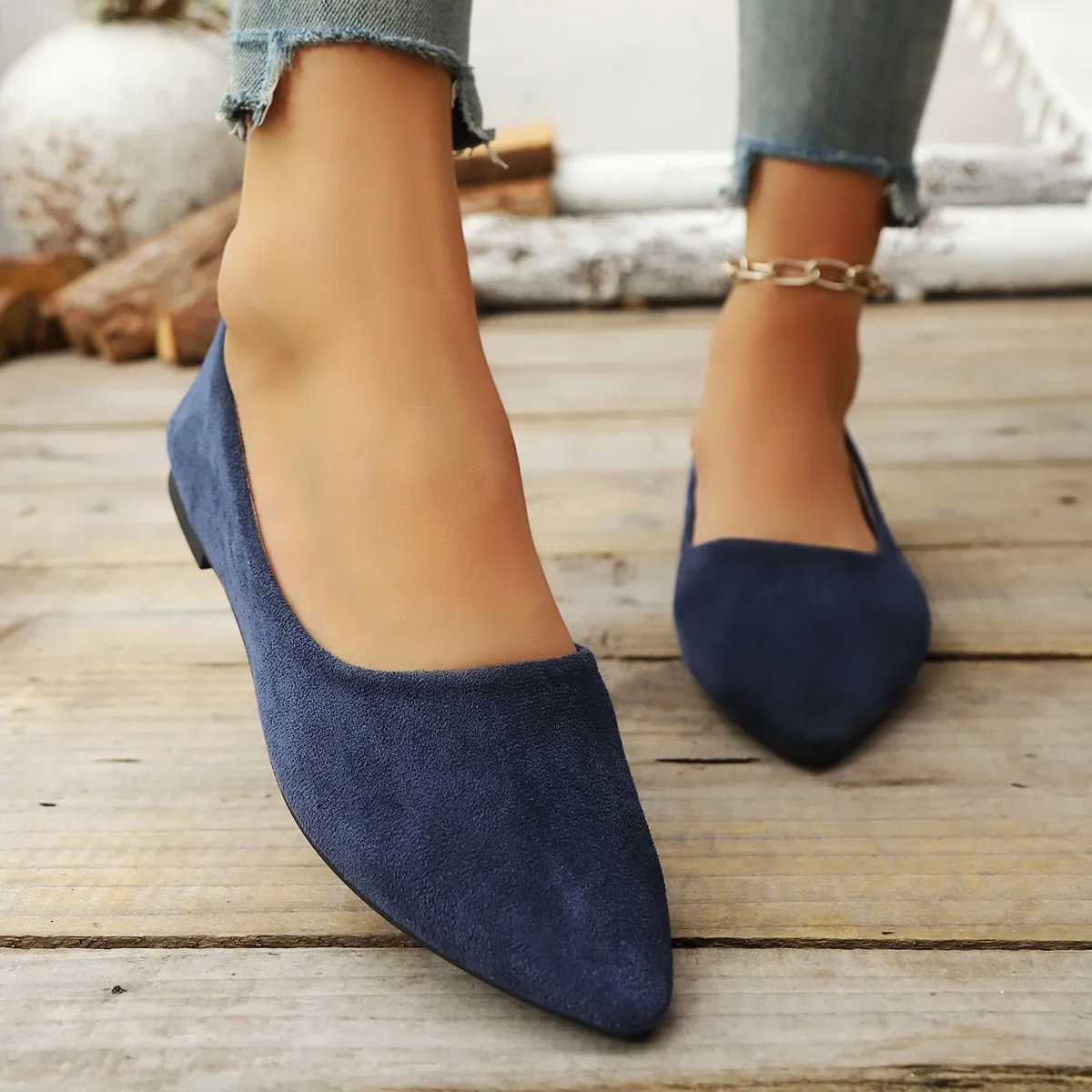 

Spring and Autumn Elegant Pointed Sexy Low Heel Casual Shoes, Fashionable Hot Selling New Comfortable Plus Size Women's Shoes