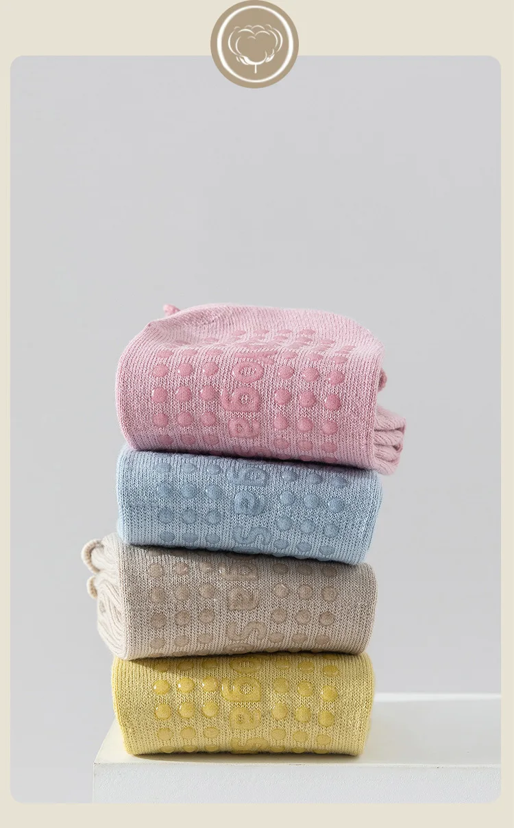 3 Paar Yoga-Socken für Damen, aus reiner Baumwolle, knöchelhoch, einfarbig, mit rutschfester Sohle, ideal für Pilates, mit Rüschen, atmungsaktiv, für Sport, Fitness und zum Tragen auf dem Boden. – Detail 6