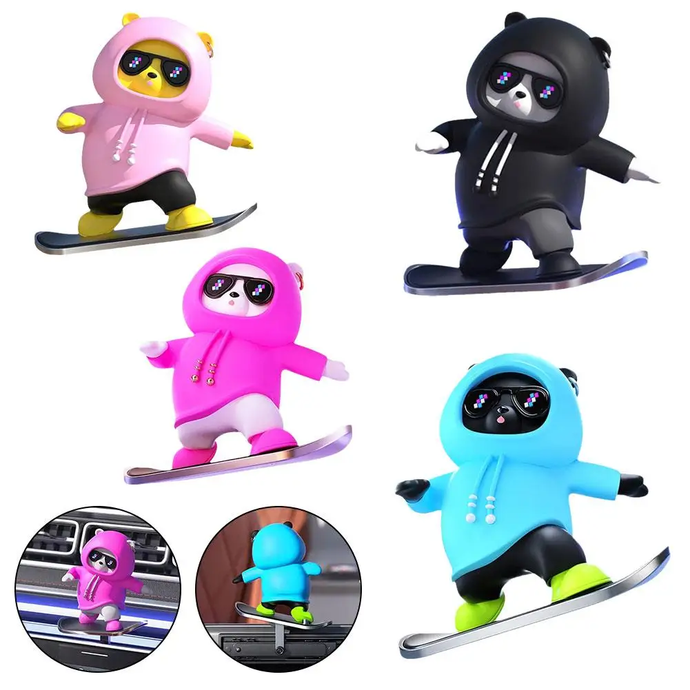 Car Automatic Sliding Skateboard Bear Car Ornaments Cute Bear Driving Car Moving Mobile With Accessories Decoration Interio N6z6