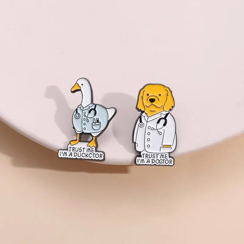 Trust Me I\'m A Dogtor Enamel Pin Cartoon Animal Doctor Veterinary Brooches Badge Funny Jewelry Gifts for Nurse Medicine Student