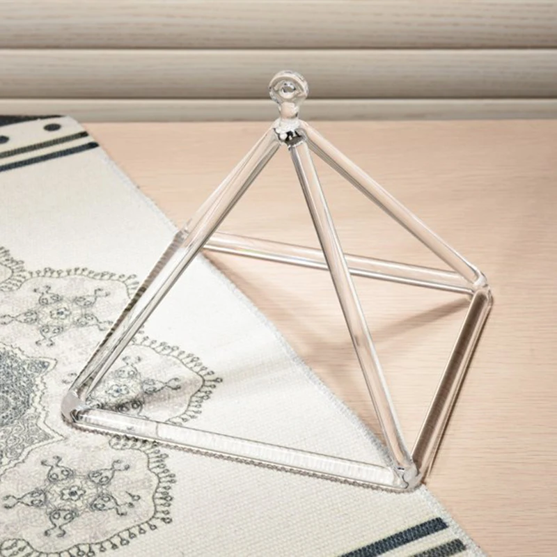 YUN QI QING YIN Clear Quartz Four-Corner Pyramid Crystal Singing Bowl Handheld Wind Chime Outdoor Indoor Sound Healing Bowl For Meditation Yoga Relaxation Spiritual Therapy