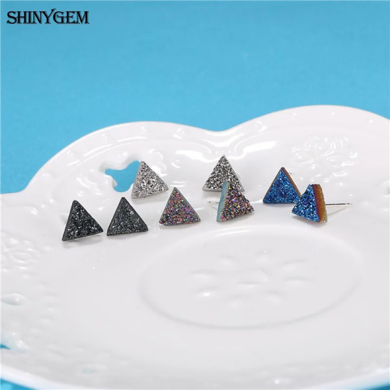 SHINYGEM Triangular Crystal Cluster Stud Earrings Made 925 Silver Designed Women Suitable Both Parties Daily Wear A Cute Acc