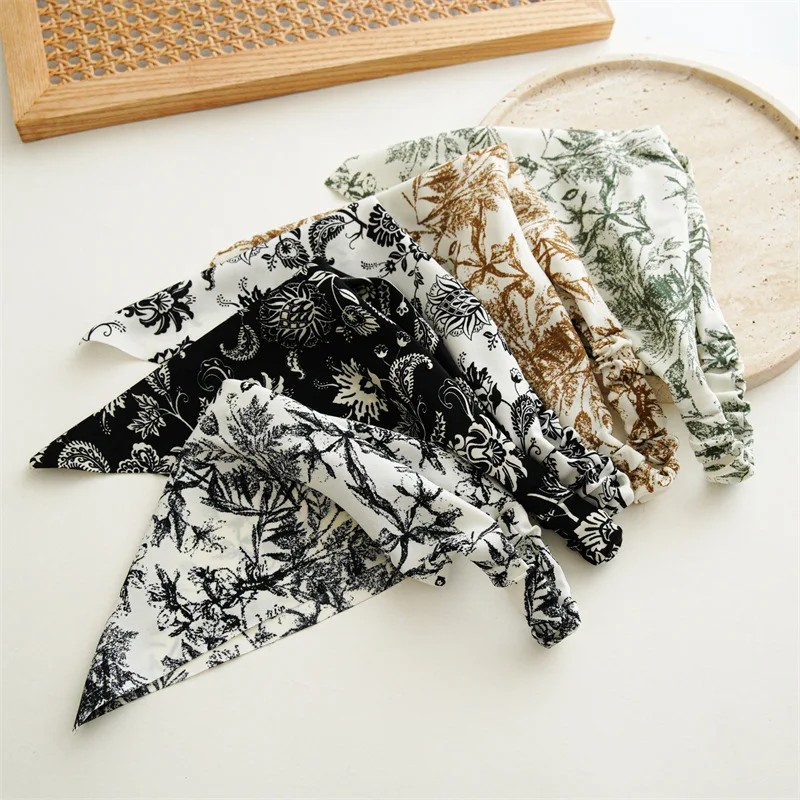 New Style Woman Tree branch Printing Bandanas Girls Triangle Head Scarf Lady High Elasticity Hair Scarf Hair Accessories Turban