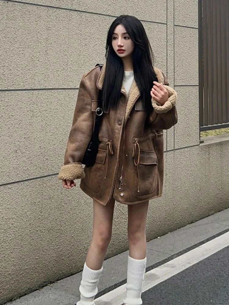 American Streetwear Jacket Lamb Wool Two Sides Wear Design Pockets Draw String Coat for Women Winter Vintage Loose 2024 Clothing