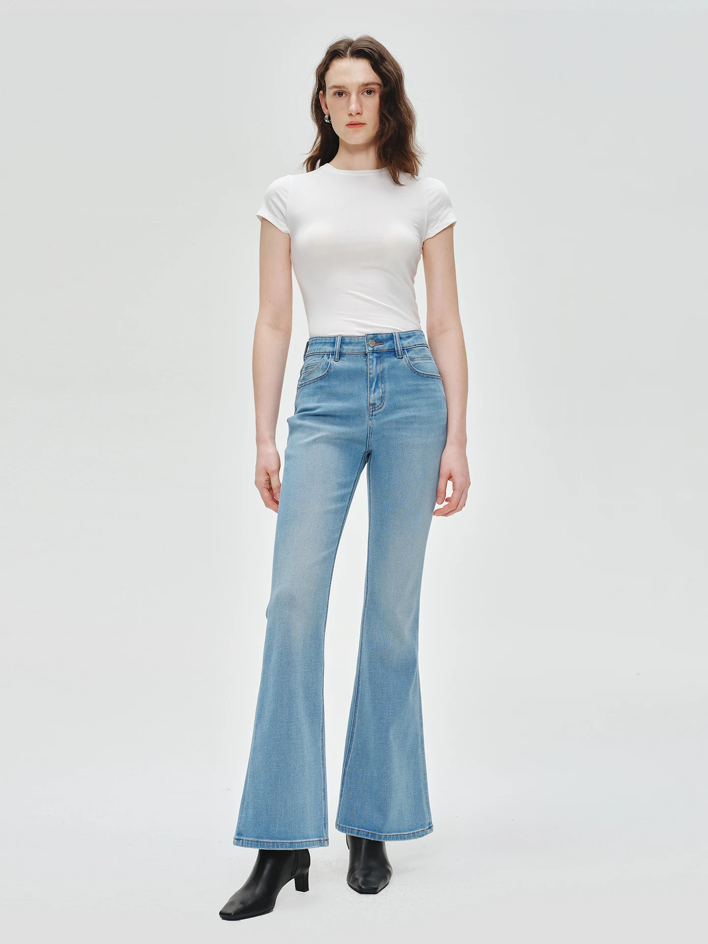 

High Waist Four Way Stretch Light Blue Spring Summer Denim Jeans Women's Micro Flare Jeans Cotton Breathable Comfortable