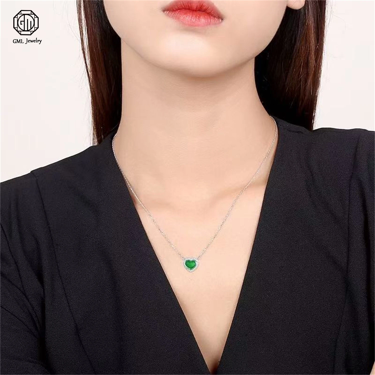 Natural Grade A Jadeite Yang Green Heart Pendant Ice Translucent Women Fashion Exquisite Guanyin Necklace Jewelry Gift