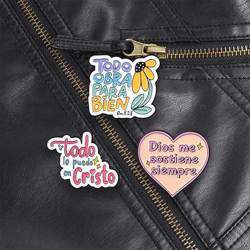 Todo Obra Para Bien Flower Enamel Pin, Spanish Christian Faith Brooch With Pastel Color For Believers And Inspirational Style