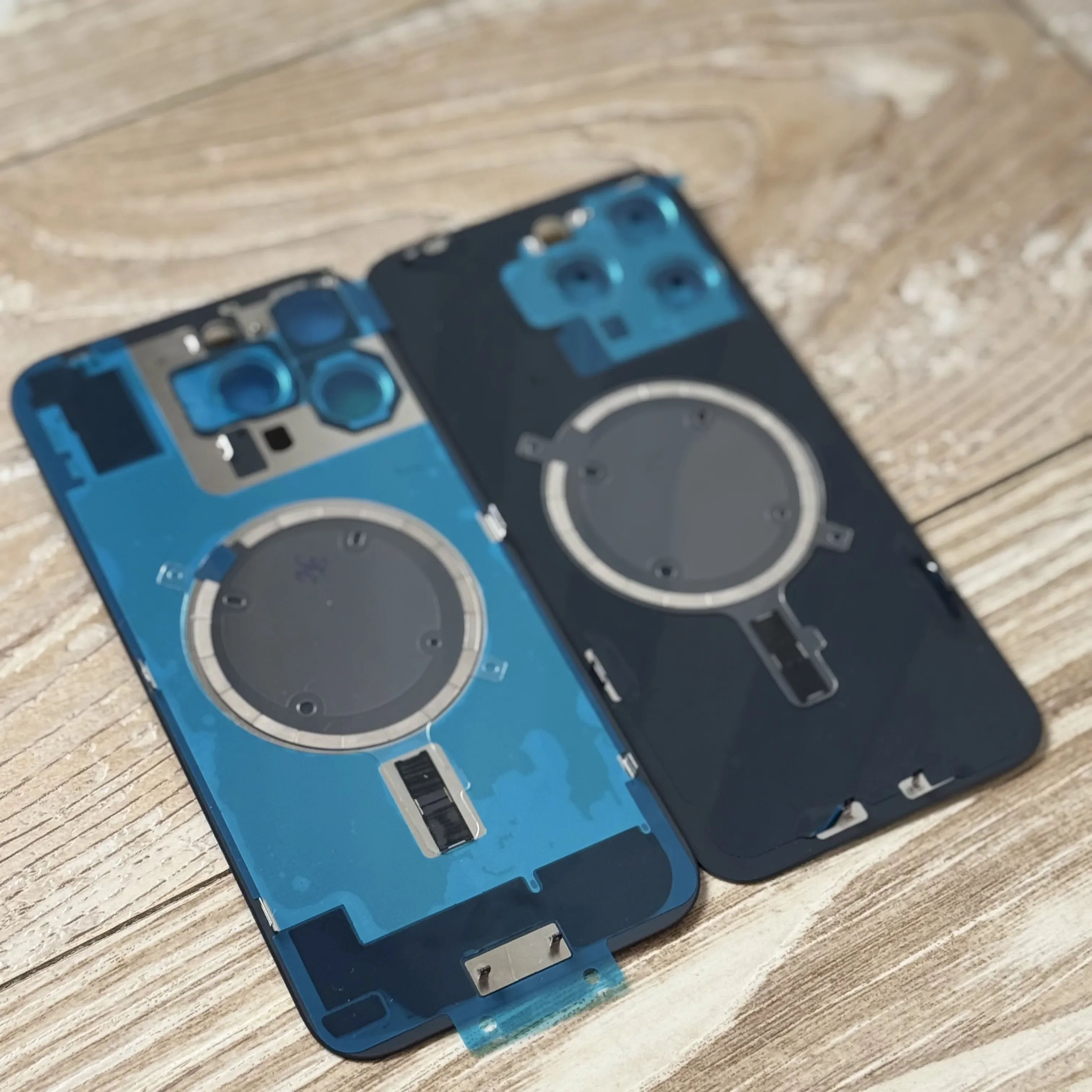 10PCS For iPhone 16/15 Pro Max Rear Door Housing Panel Case Camera Lens Parts For iPhone 16/15 Pro Back Glass Cover