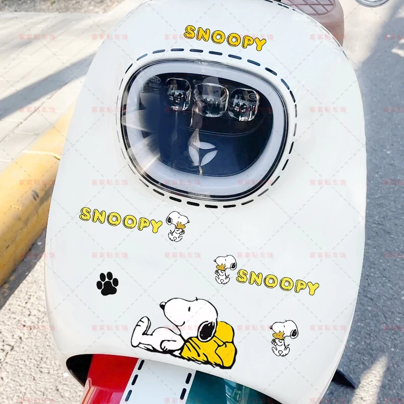 Snoopy Kawaii Cute Cartoon Anime Suitcase Stickers Laptop IPad Motorcycle Notebook Window Decoration Stickers Wholesale