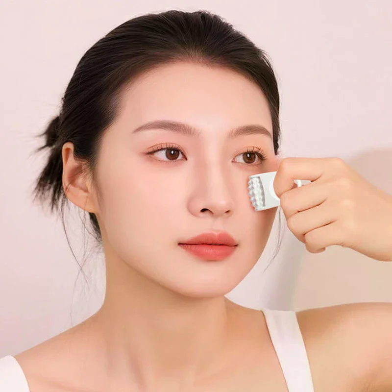 Gezichtsmassage Roller Handmatige gezichtslift Massager Rolling Massage Stick Ring Schoonheidsverzorgingshulpmiddel Siliconen Draagbaar Reizen/Thuis