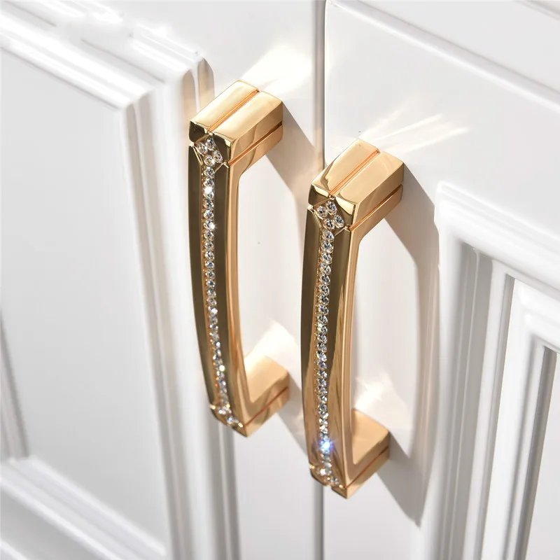 Deluxe Crystal Diamond Square Furniture Handles Fashion Glass Pulls Golden Silver Wine Cabinet Drawer Knob for Dresser