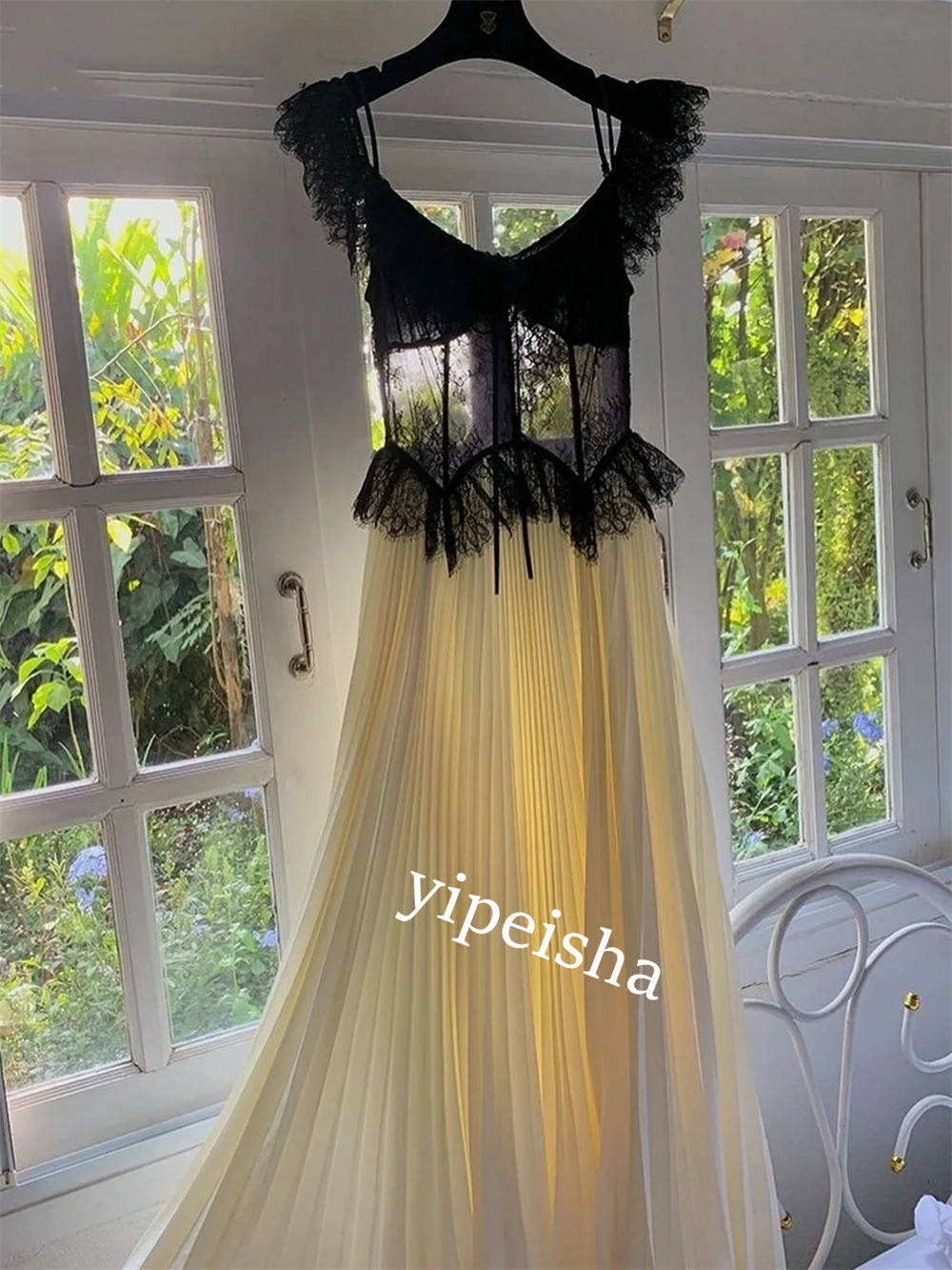 Jiayigong  Chiffon Ruched Celebrity A-line Off-the-shoulder Bespoke Occasion Gown Long Dresses Saudi Arabia  