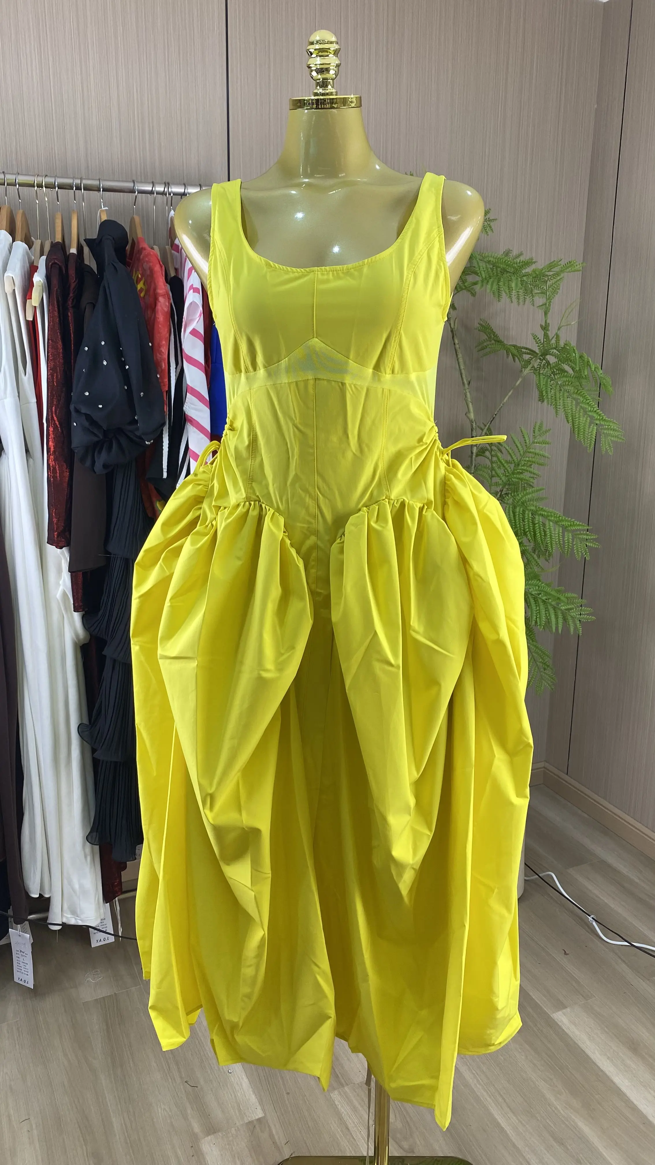 Spring 2026 Minimalist V-Neck Sleeveless High-Waist Drawstring Tank Dress-GZXX922