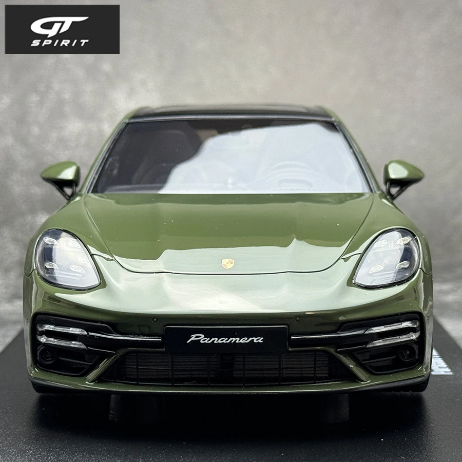 GT Spirit 1:18 scale New Porsche Panamera Turbo S Resin car model static display festive gift collection