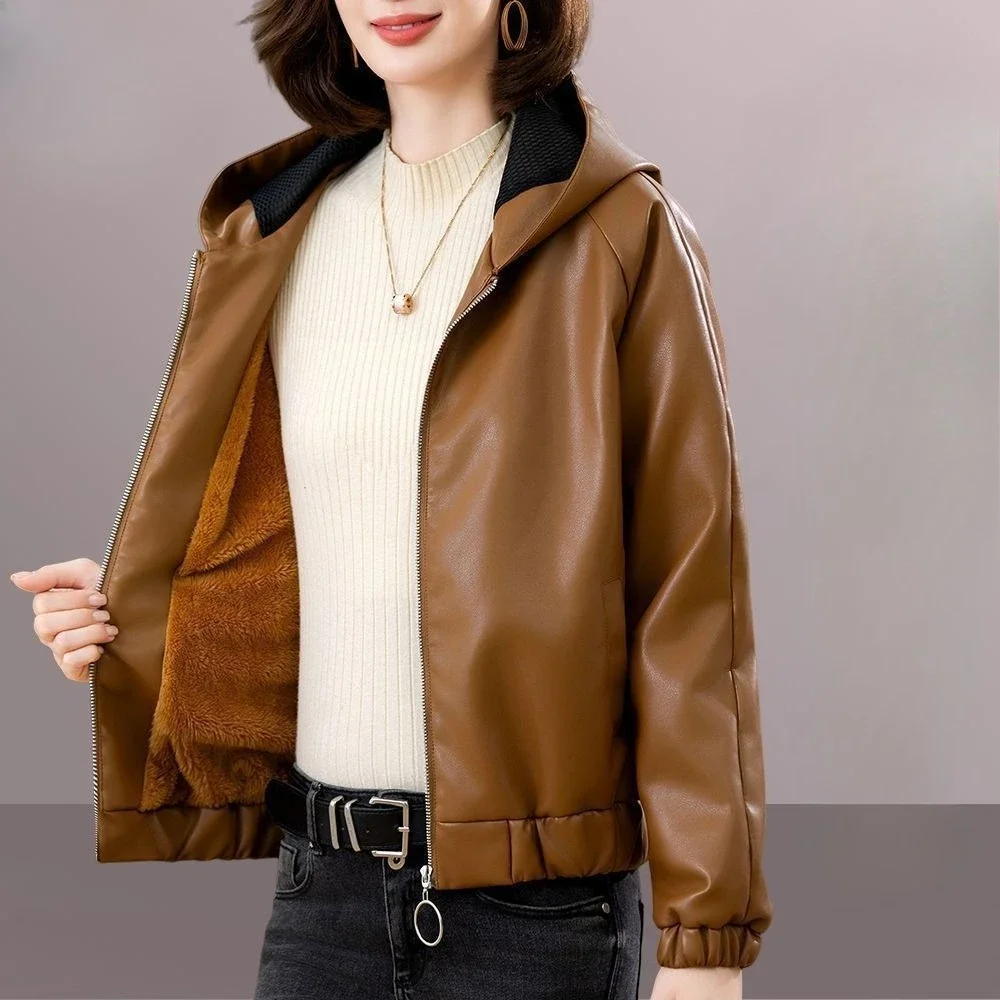 Fleece leather jacket women's new winter fur integrated loose and thin short leather jacket