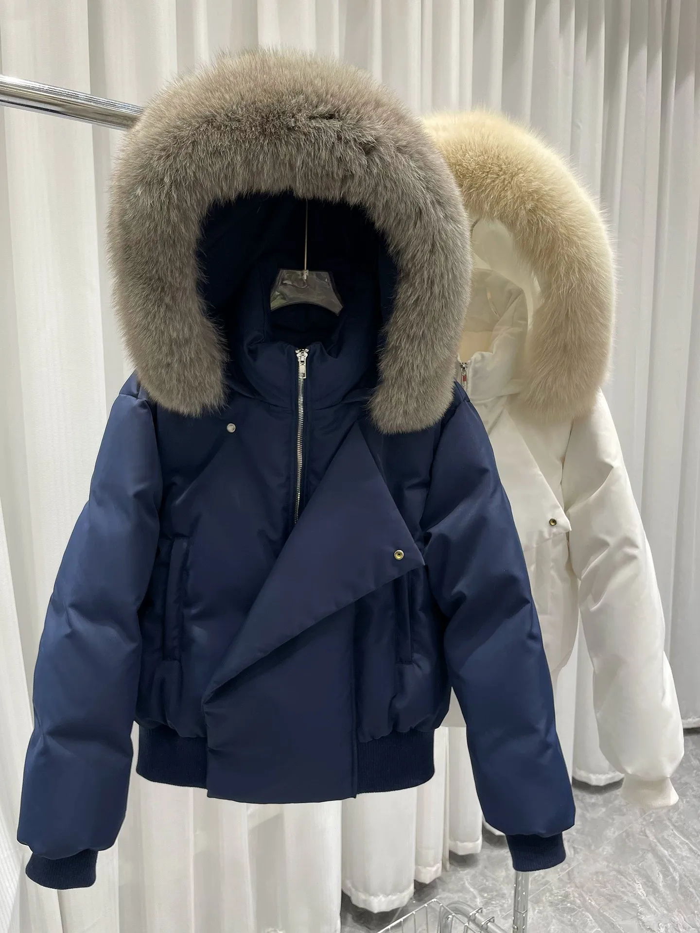 New Winter Hooded Cotton Coats Women's Big Fur Collar Thickened Jackets Parkas Female Warm Short Cotton-padded clothing