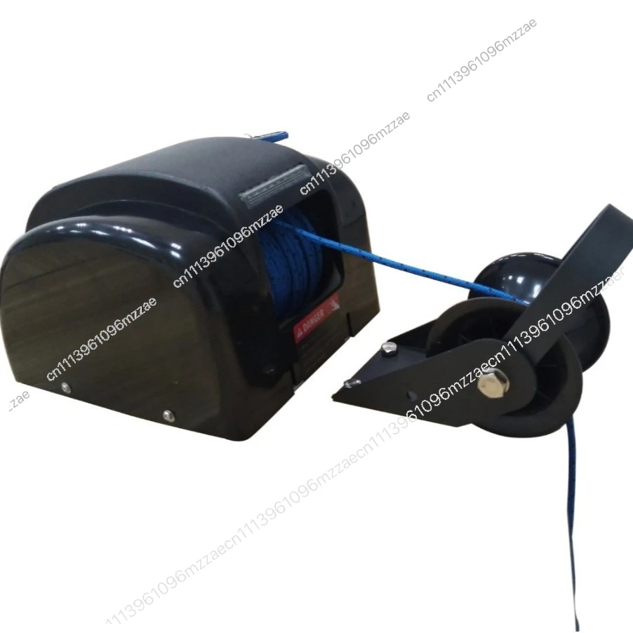 

12V Electric Windlass Winch Is Suitable for Fresh Water Automatic Anchoring, Anchor Weight 21 Kg, Yacht Ship