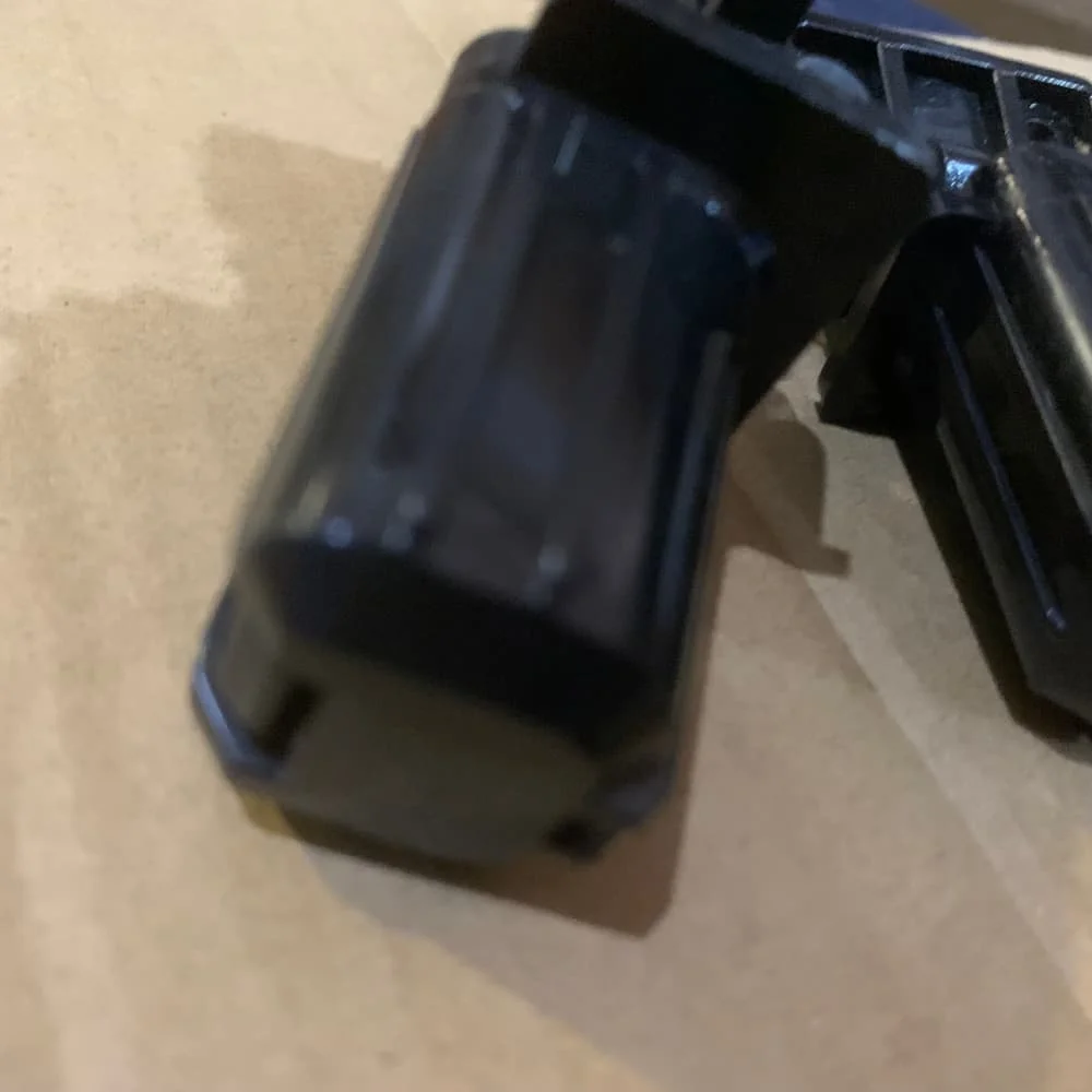 

30X CF288-60027 CF288-60030 A8P79-60011 A8P79-60014 CZ271-60020 425 Шарнир ADF в сборе для HP PRO400 M401 M425 M476 M521 M525 M570