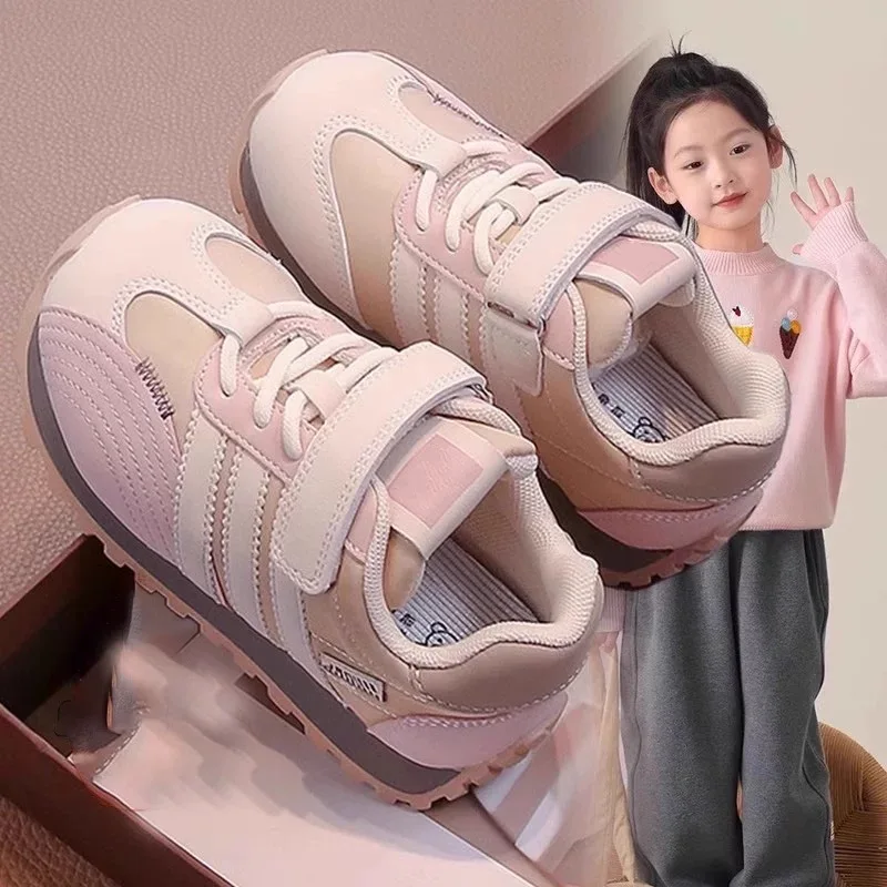 

Модные туфли Форрест Гамп на мягкой подошве. Детская и легкая обувь для девочек. Весна 202. Новые нескользящие и легкие туфли на плоской подошве.