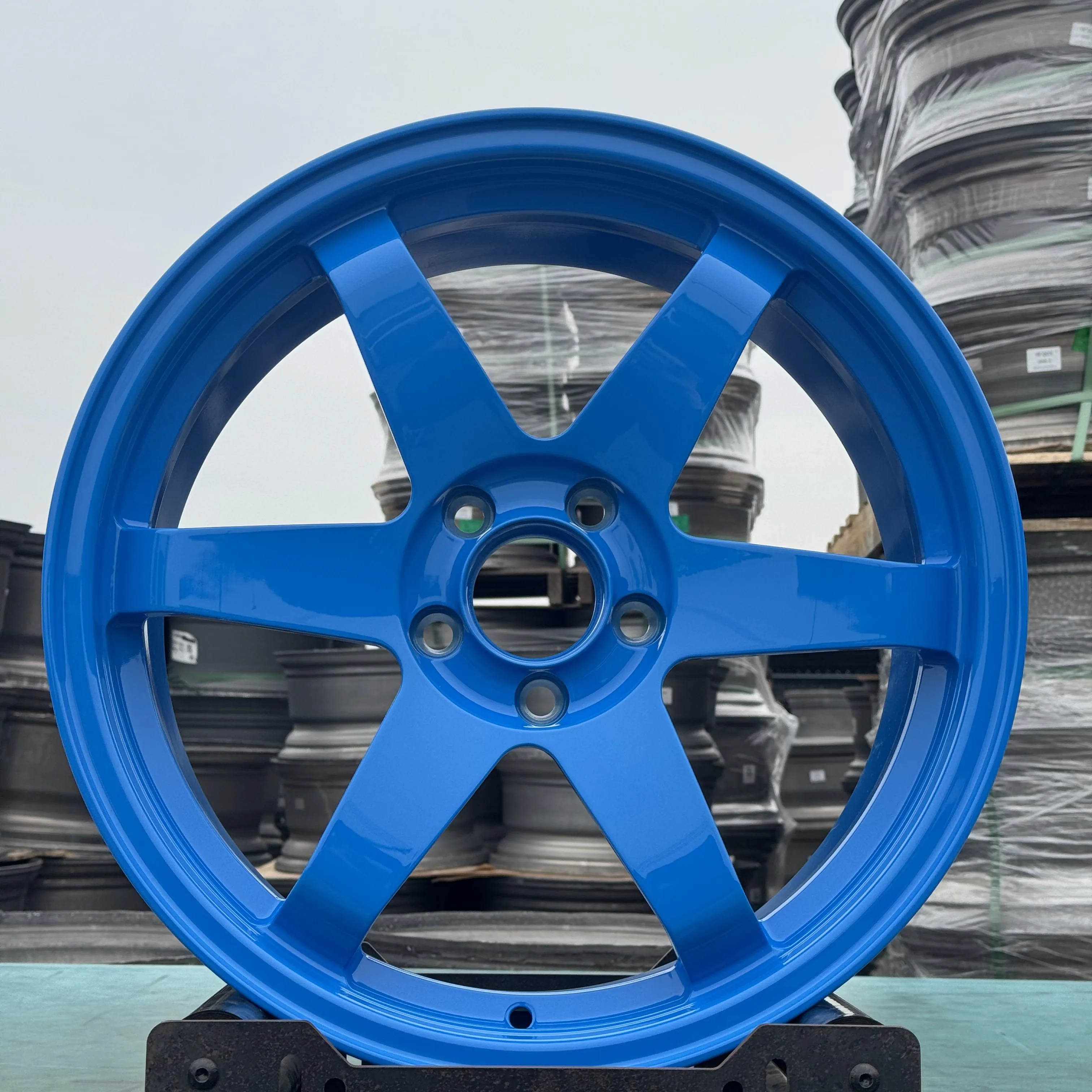 Factory Hotsale Fiber Alloy Rims Full Size 16 17 18 19 20 21 Inch Hot Selling High Quality  Passenger Car Wheels Forged