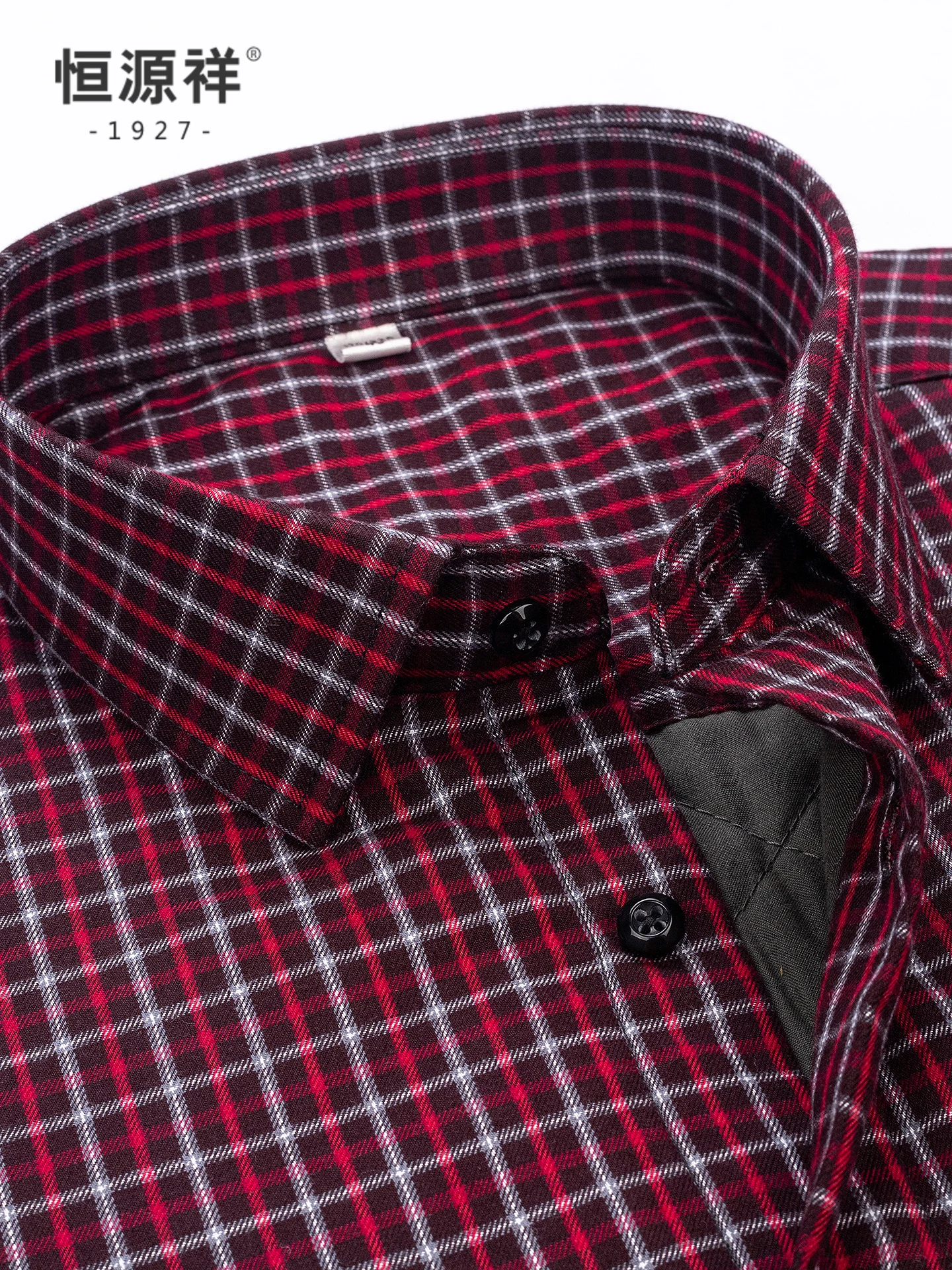 Warm Thick Cotton Shirt for Men with Silk Fillings Checkered Pattern Casual Style Standard Fit Long Sleeve Winter Shirt