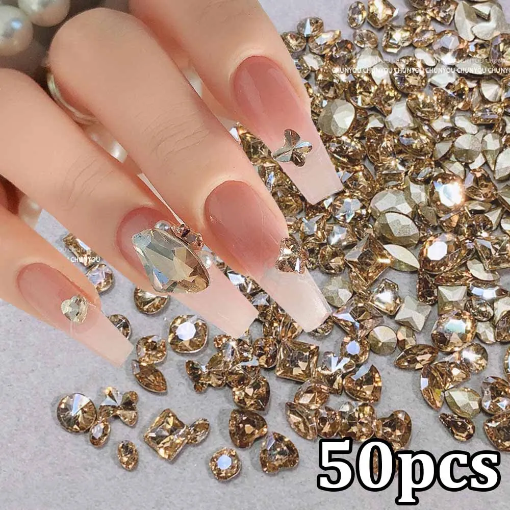 Grand strass pour ongles en verre 3D irrégulier, rose, or clair, Super brillant, breloques carrées d'amour, scintillantes, artisanat de manucure, 50 pièces