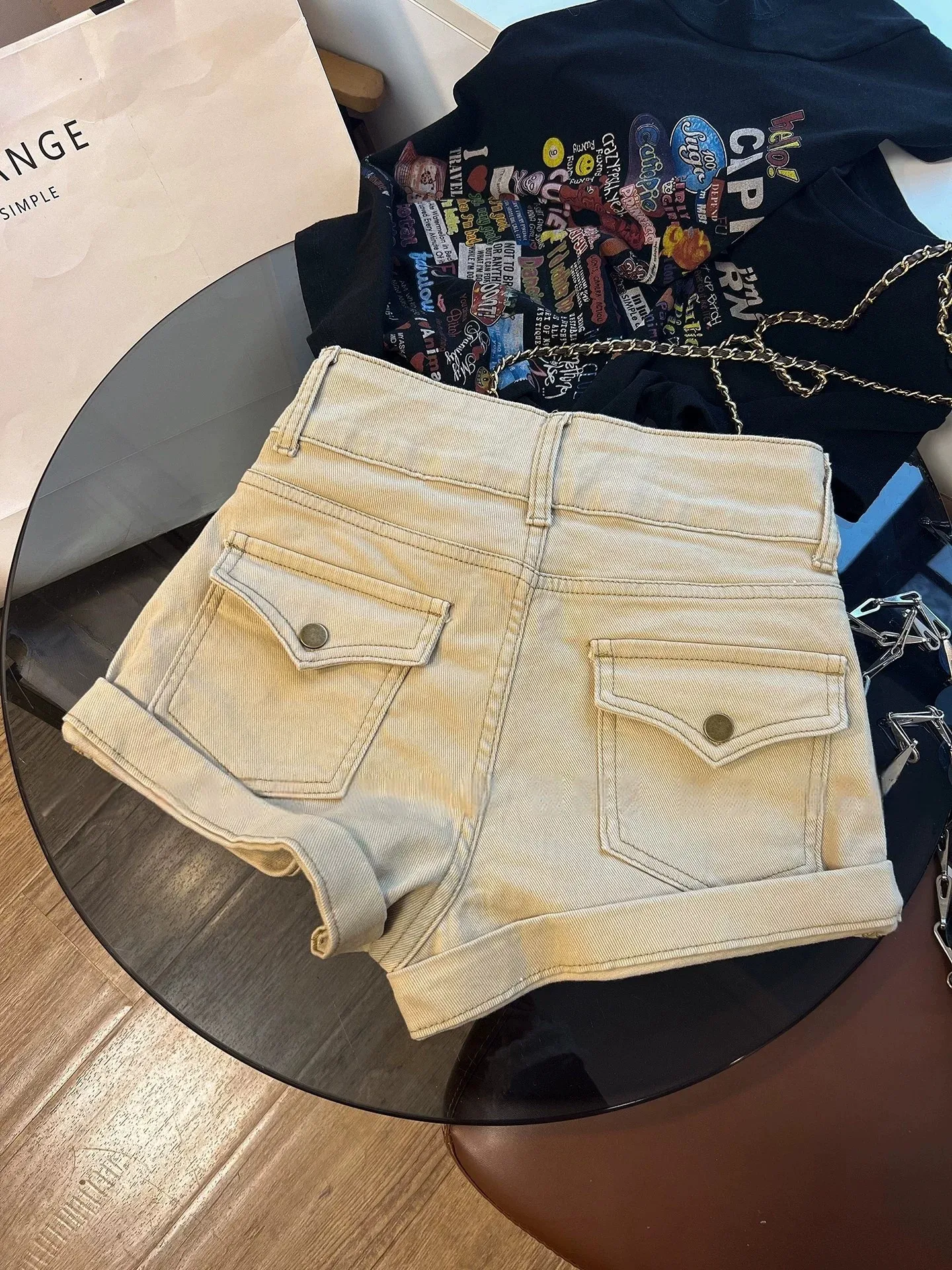 Khaki High Waist Cuffed Denim Shorts Women's Summer New Style Sexy Girl Butt Lifting Slimming Hot Pants Vintage Washed Tight Fit
