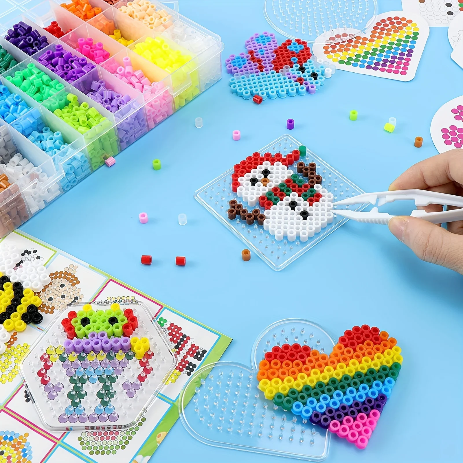 1 opakowanie 24-kolorowych tęczowych koralików do prasowania Pegboard, 5 mm 6300 sztuk Hama Beads Pixel Puzzle na prezenty urodzinowe i świąteczne