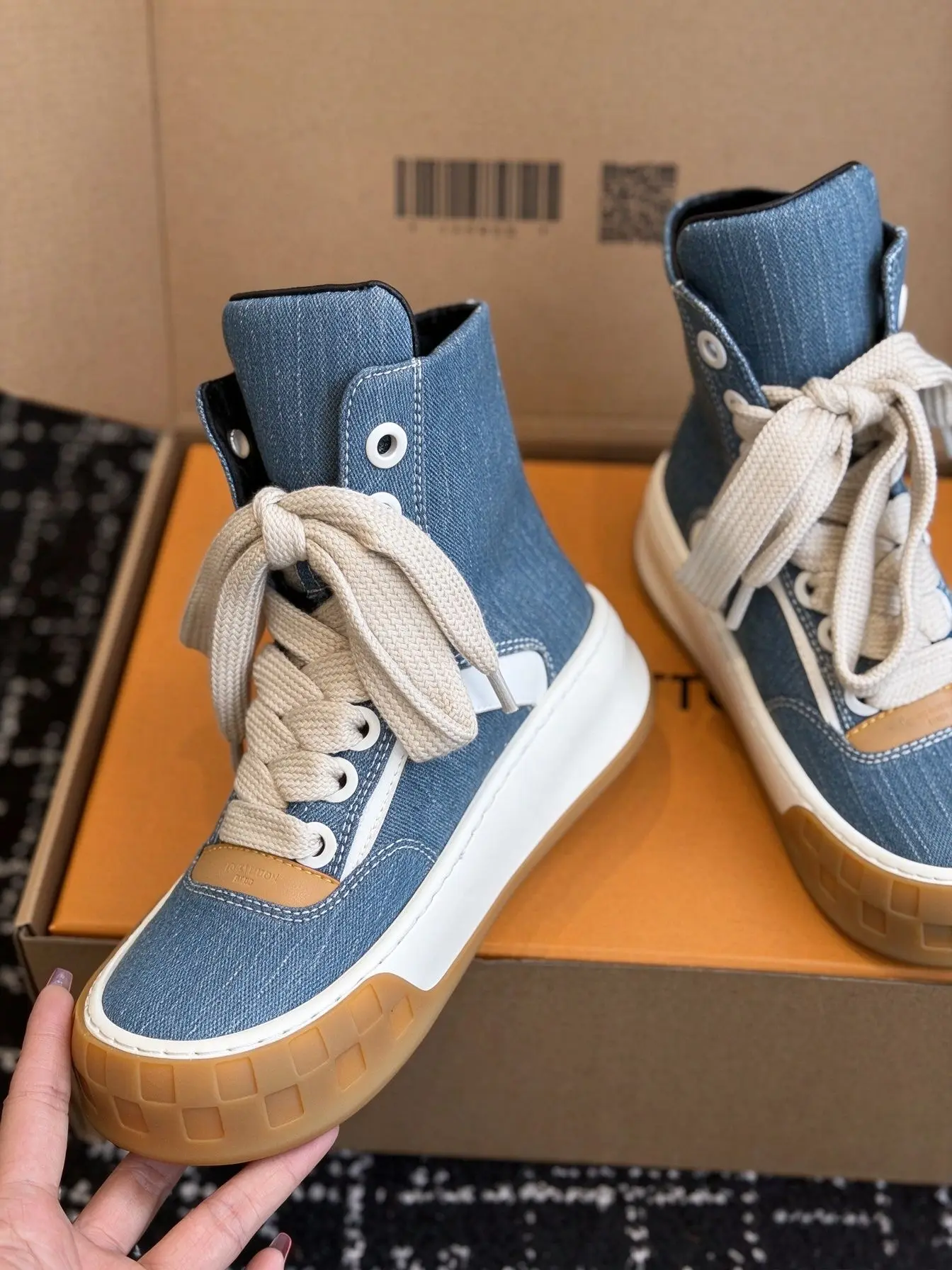 Men Women Denim Blue High Top Thick Sole Sneakers Denim Canvas PU Splicing Casual Shoes Retro Couple Thick Lace Street High Top Skate Shoes