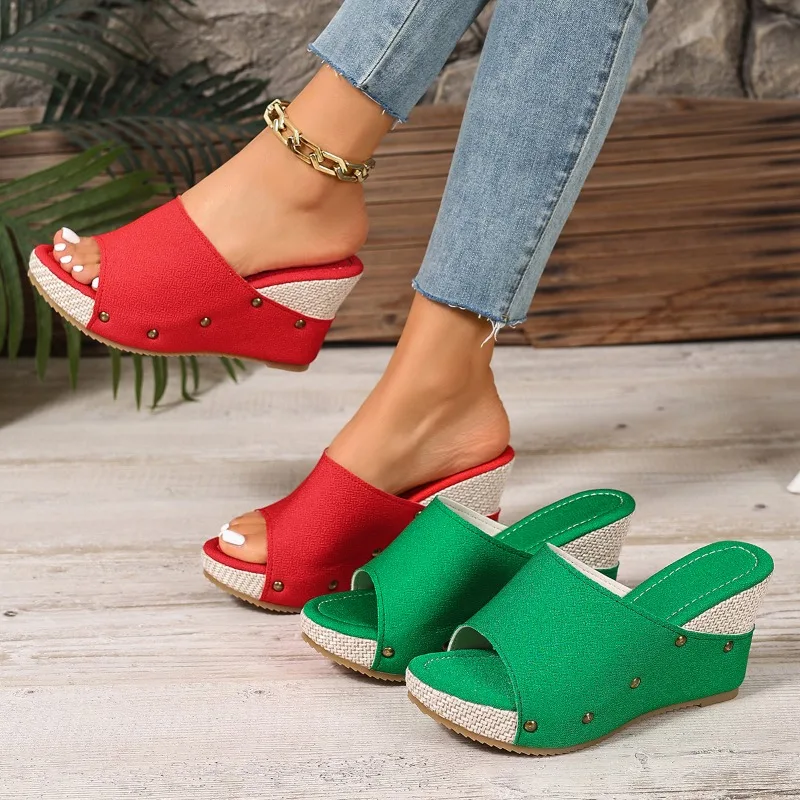 2026 Summer New Women Slippers Espadrille Wedge Slides Women Open Toe Platform Casual Slip-On Beach Shoes with Rivet Decor