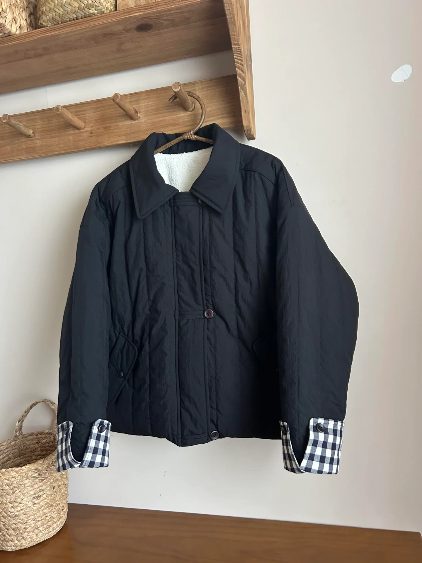 

Ретро клетчатая повседневная хлопковая куртка в стиле ретро, легкая одежда, осенне-зимний дизайн, женская мода, эксклюзивная онлайн-станция