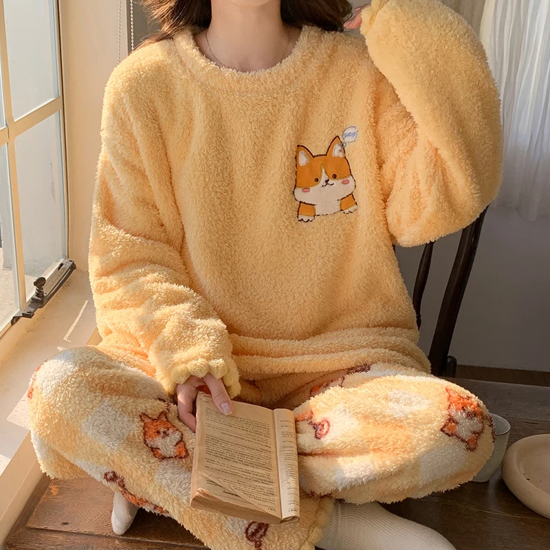 Pass time cute print warm microfine winter pajamas women comfortable homewear top and bottom set SE1501