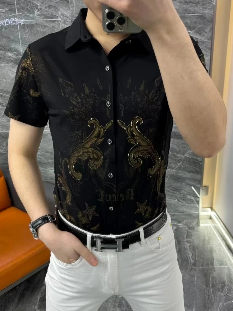 

Мужская летняя новая модная повседневная рубашка с коротким рукавом и воротником, высококачественная, универсальная, для отдыха и бизнеса, украшенная стразами, 68093