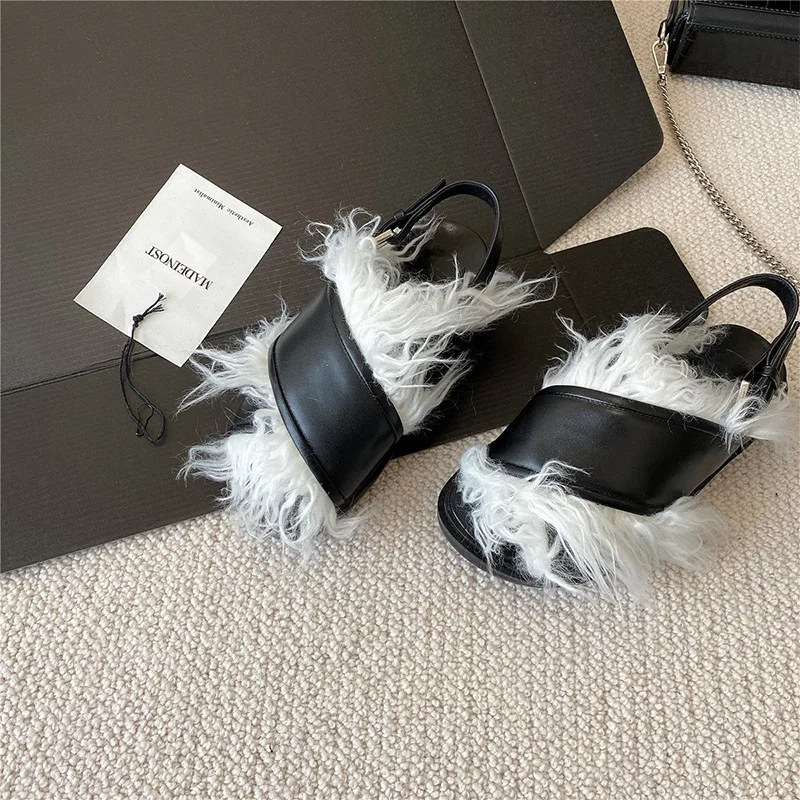 

New Women's Sandals Women's Summer Outer Wear Soft Fur Shoes Thick Bottom Open Toe Leather Fashion Slippers Casual All-match