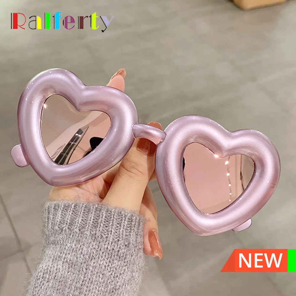 

Ralferty 2024 Designer Decorative Heart Sunglasses Women UV400 Pink Mirror Thick Frame Sun Glasses Female y2k Sunshades