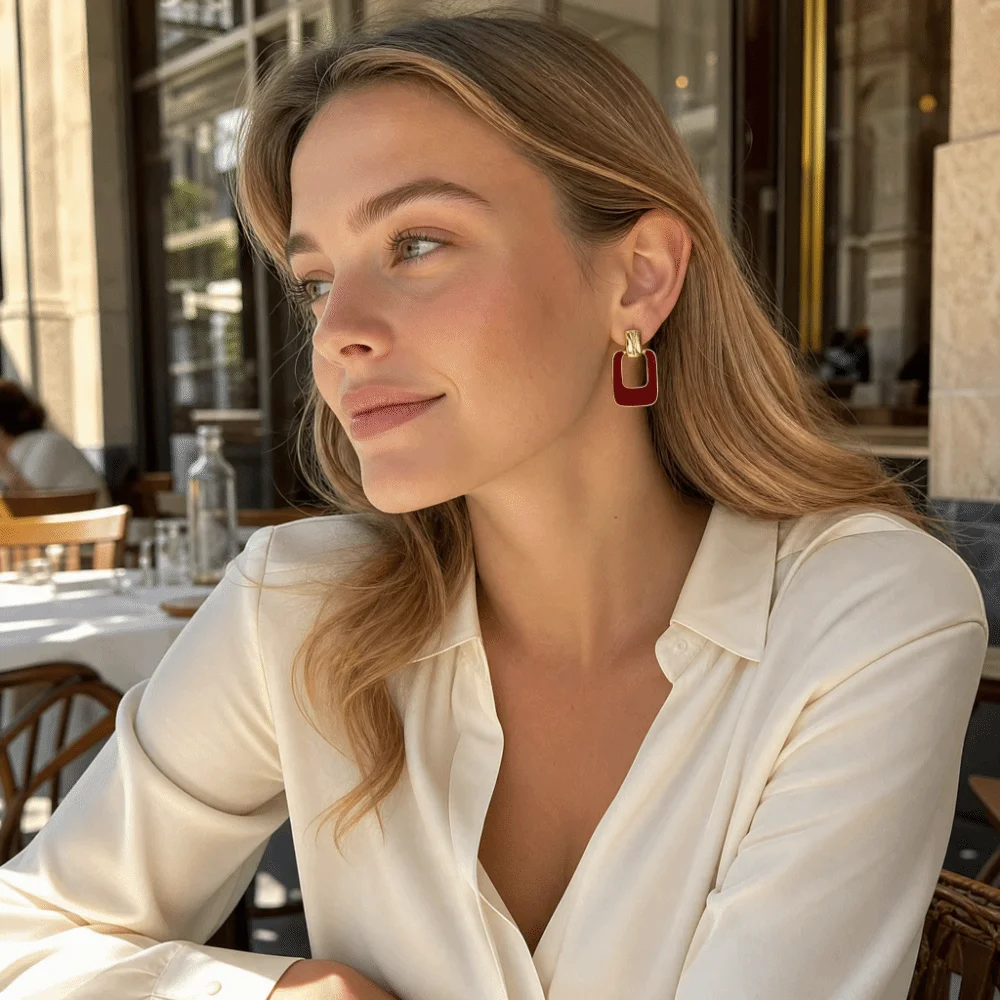 Maillard Contrasting French Retro Earrings Statement Vintage Drop Glazed Earrings Metal Enamel Elegant Brown Dangle Earrings